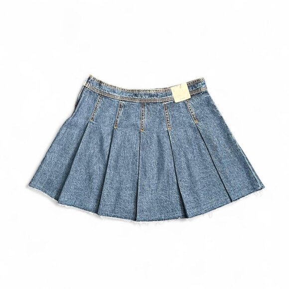 BNWT Vigoss 100% cotton blue denim pleated mini skirt - Picture 1 of 7